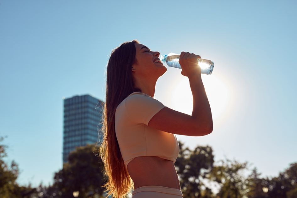 Goiânia recebe pontos de hidratação grátis para corredores em locais estratégicos