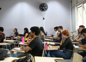 Último dia! Estudantes têm até esta sexta (02) para pedir isenção da taxa do Enem 2025
