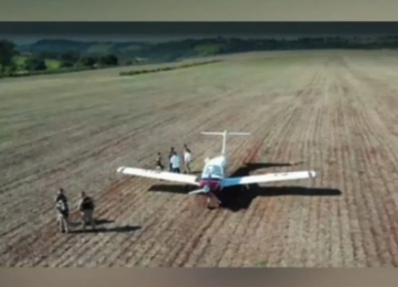 Avião que seguia para a Tecnoshow em Rio Verde faz pouso forçado em lavoura no PR
