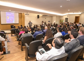 Mês da Advocacia: ESA-GO lança programação especial com cursos a R$ 11,00 e palestra sobre o novo perfil constitucional das supremas cortes 