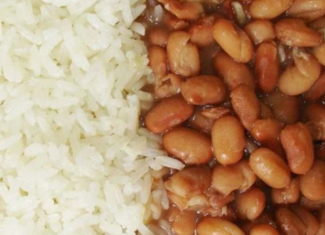 Arroz com feijão é reconhecido pela ONU como um dos pratos mais saudáveis do mundo 