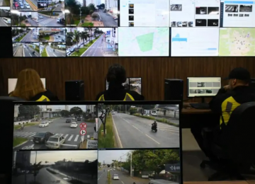 Câmeras em Goiânia passam a multar motoristas que usam o celular ao volante 