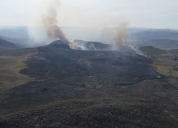 Incêndio atinge 900 hectares no Parque Nacional da Chapada dos Veadeiros