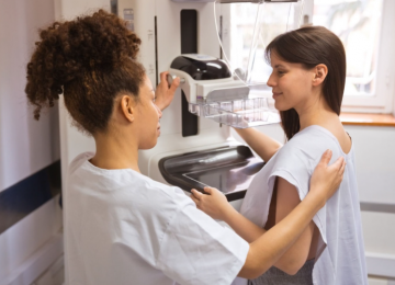 Araújo Jorge e Prefeitura de Goiânia oferecem 600 exames de mamografia no Outubro Rosa