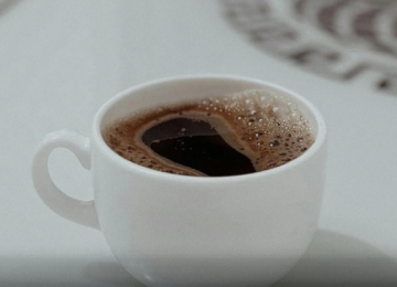 Como o café pode aumentar o bem-estar e trazer sensação de felicidade