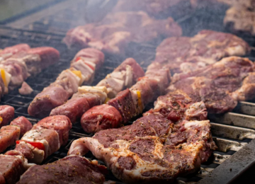 Infecção urinária pode ter origem em carne mal manipulada na cozinha