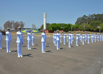 Marinha abre mais de 500 vagas para oficiais temporários em todo o país
