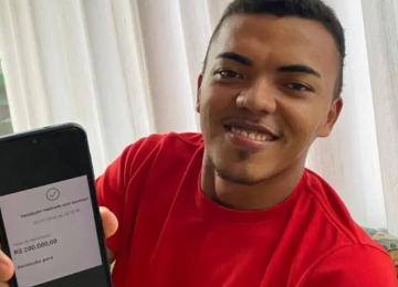 Estudante em Goiânia recebe PIX de R$ 200 mil por engano e devolve valor 