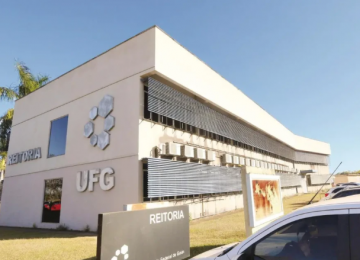 Professor da UFG é demitido após denúncias de assédio