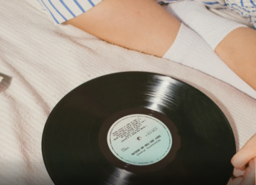 Pesquisa revela músicas mais usadas para clima íntimo