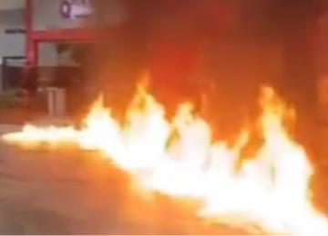 Motociclista incendeia posto após perceber combustível adulterado 