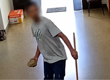 Homem invade prefeitura, ameaça servidores e acaba preso em Goiás