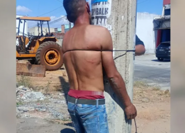 Suspeito de furtar celulares é amarrado a poste em Aparecida