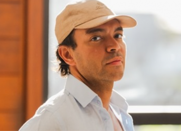 Thiago Brava estreia no teatro com show de humor em Goiânia