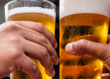 Justiça anula justa causa de frentista que bebeu cerveja no almoço