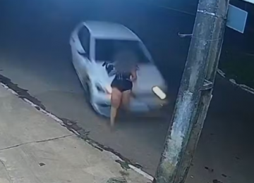 Mulher é  atropelada pelo ex-namorado duas vezes 