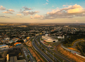 Senador Canedo anuncia concurso público com 1.505 vagas imediatas