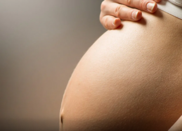 Grávida sofre série de agressões, tem casa incendiada e precisa de atendimento médico em Aparecida