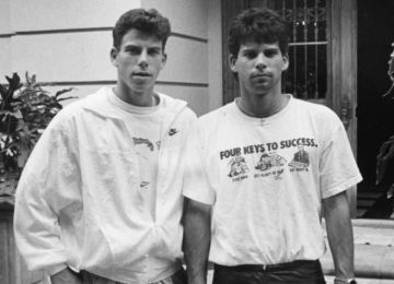 Juiz reavalia caso Menendez e torna irmãos elegíveis para liberdade condicional após 35 anos