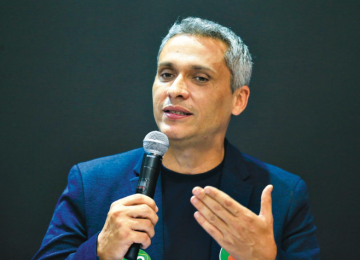Gustavo Gayer nega rumores de desistência e reafirma pré-candidatura ao Senado por Goiás
