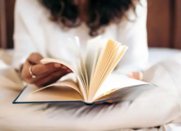 Mulheres negras da classe C lideram consumo de livros no Brasil, aponta pesquisa