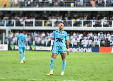 Neymar Jr avalia permanência no Santos, mas clubes europeus seguem na disputa