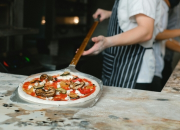 Justiça mantém condenação de pizzaria em Goiânia por acidente que amputou dedos de trabalhador 