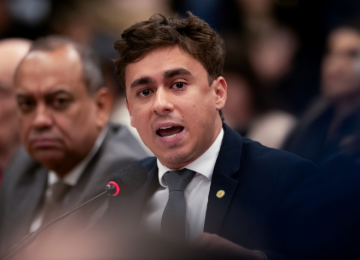 Nikolas Ferreira rebate Janja e volta a criticar projeto que criminaliza a misoginia
