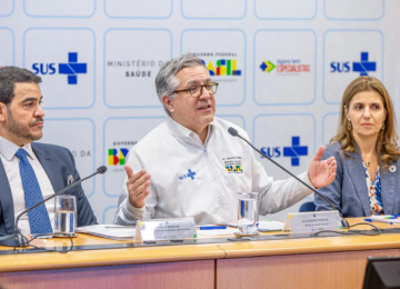 Planos de saúde poderão quitar dívidas oferecendo atendimentos gratuitos no SUS