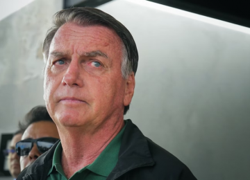 Recuo de Bolsonaro no STF desagrada apoiadores dispostos a defendê-lo, diz pesquisador