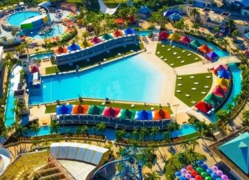 Salva-vidas morre sugado por ralo após acidente em brinquedo aquático em SP