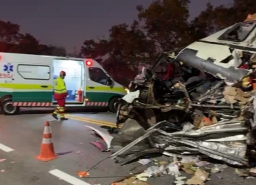 Grave acidente com comboio de estudantes deixa cinco mortos na BR-153, em Porangatu 