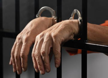 CCJ da Câmara aprova PEC que reduz maioridade penal para 16 anos e proposta avança no Congresso
