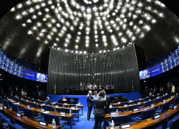 Senado aprova projeto de incentivo ao primeiro emprego para jovens