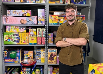 João Augusto, filho de Gugu Liberato, abre acervo do pai para fãs