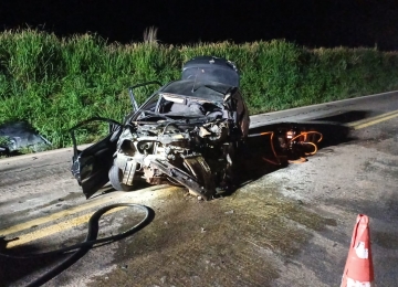 Acidente na BR-364 em Perolândia mata motorista após invasão de pista