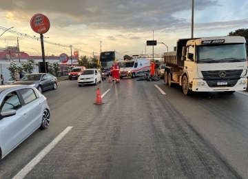 Fim de semana nas BRs de Goiás tem 27 acidentes e uma morte