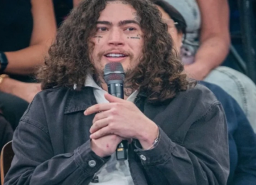 Humorista relata reflexão sobre sexualidade durante tratamento psiquiátrico