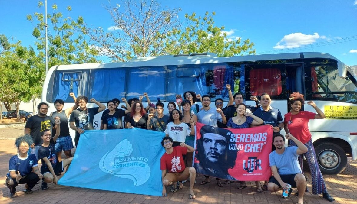 Estudantes do Pará fizeram foto antes de acidente que matou 5 pessoas na BR-153, em Goiás