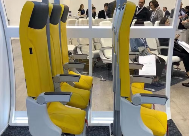 Assento em pé? Design polêmico de cadeira de avião acende debate nas redes