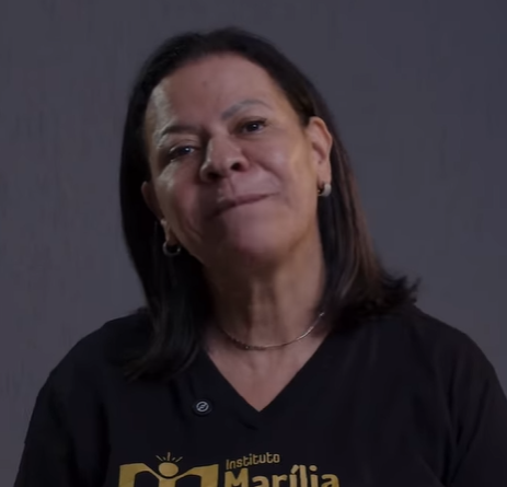 Mãe de Marília Mendonça coloca carro e violão da filha em rifa por R$ 2 para ajudar projetos sociais 