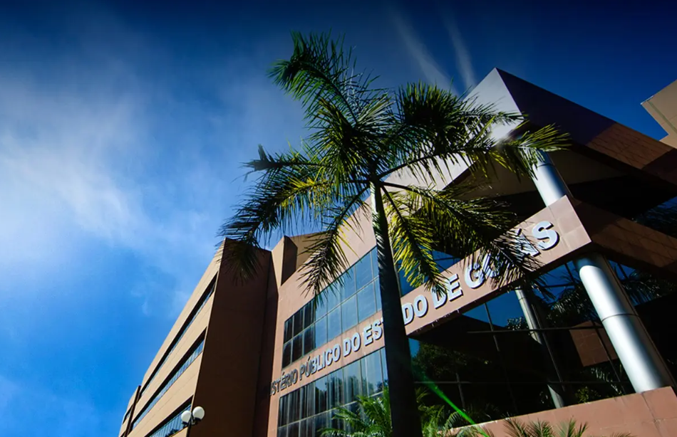 MPGO abre concurso para secretário auxiliar com salário de até R$ 4,5 mil