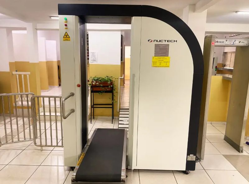 Goiás conclui instalação de scanners corporais em todos os presídios do estado