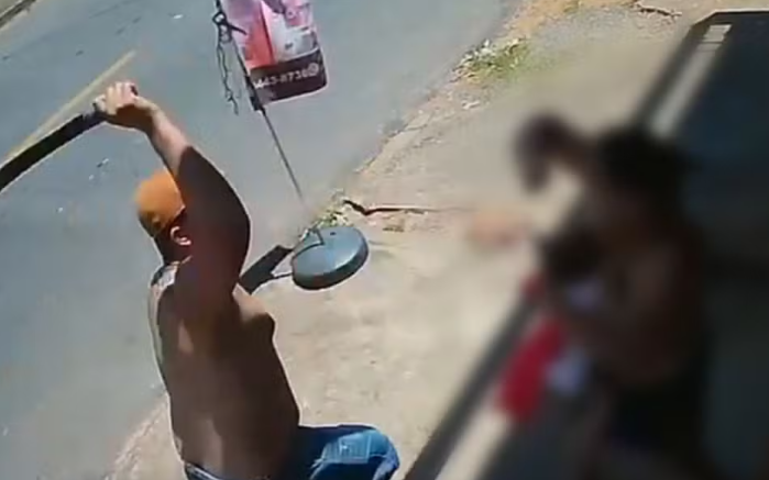 Mulher é atacada com facão pelo companheiro enquanto segurava bebê de 4 meses em Aparecida de Goiânia