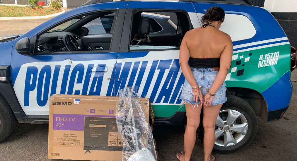 Mulher é presa após furtar cartão de homem com quem havia acabado de se relacionar em Senador Canedo