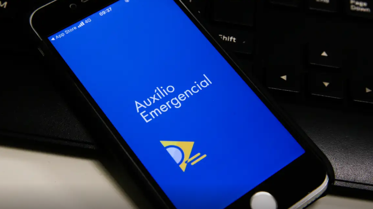 Auxílio emergencial: 177 mil famílias devem devolver valores indevidos