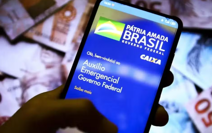 Mais de 6 mil famílias em Goiás devem devolver R$ 16,6 milhões de auxílio emergencial