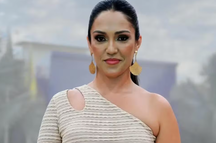 Vereadora impede ataque armado contra o marido em restaurante de Goiás