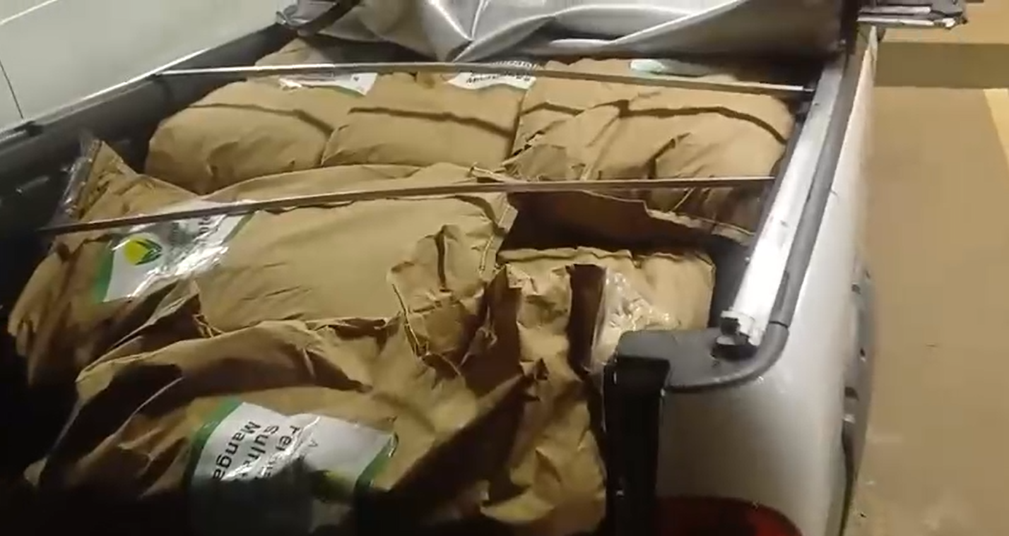 PRF apreende 400 kg de agrotóxicos irregulares em Guapó