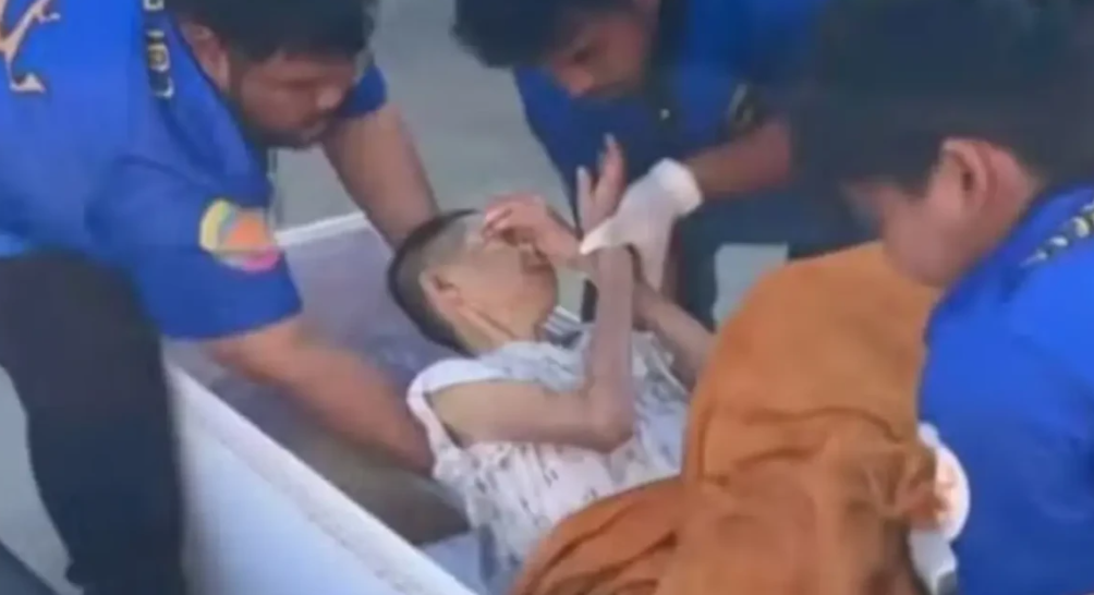 Idosa é encontrada viva dentro de caixão antes de cremação na Tailândia